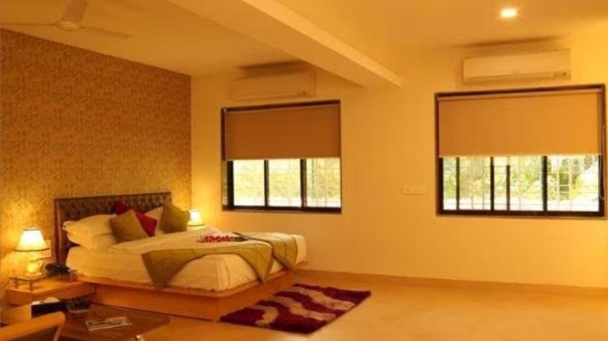 Meritas Seawind Beach Resort, Srīvardhan Kültér fotó